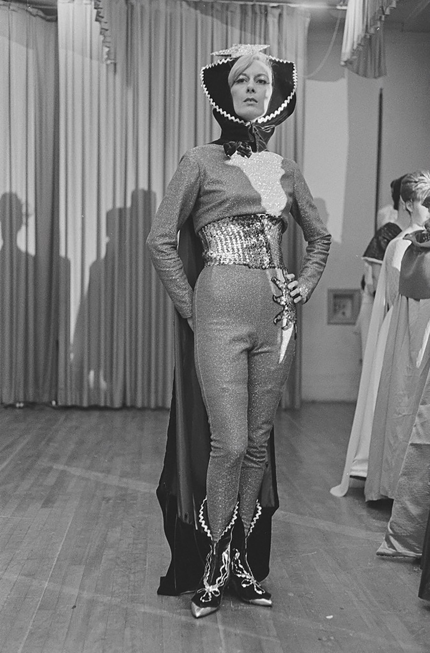 Photos from the 1966 World Science Fiction Convention, Photographed by Jay Kay Klein