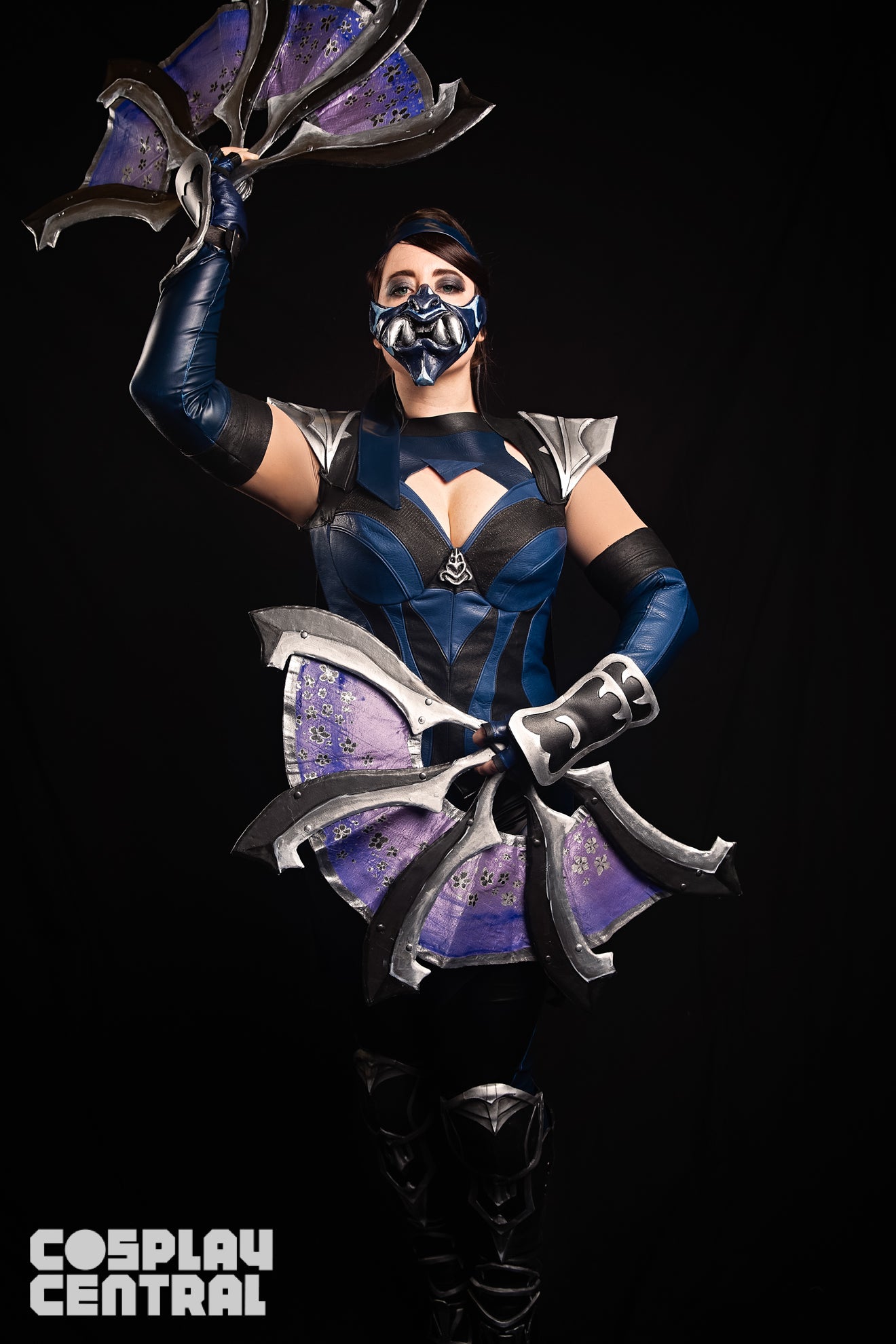 Mortal Kombat: Kitana Cosplay by Jedimanda