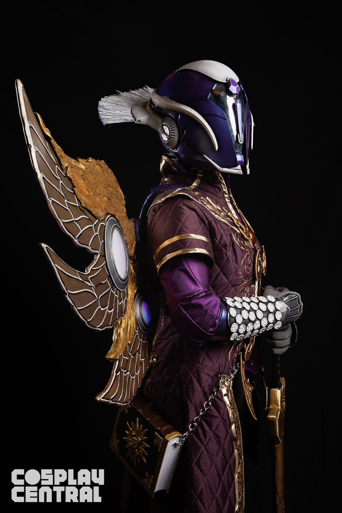 This Real Life Destiny Cosplay Is Incredible Cosplay Central