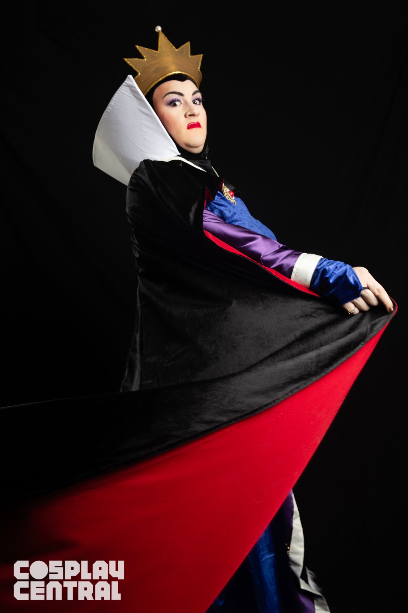 Evil Queen Cosplay from Snow White and the Seven Dwarves