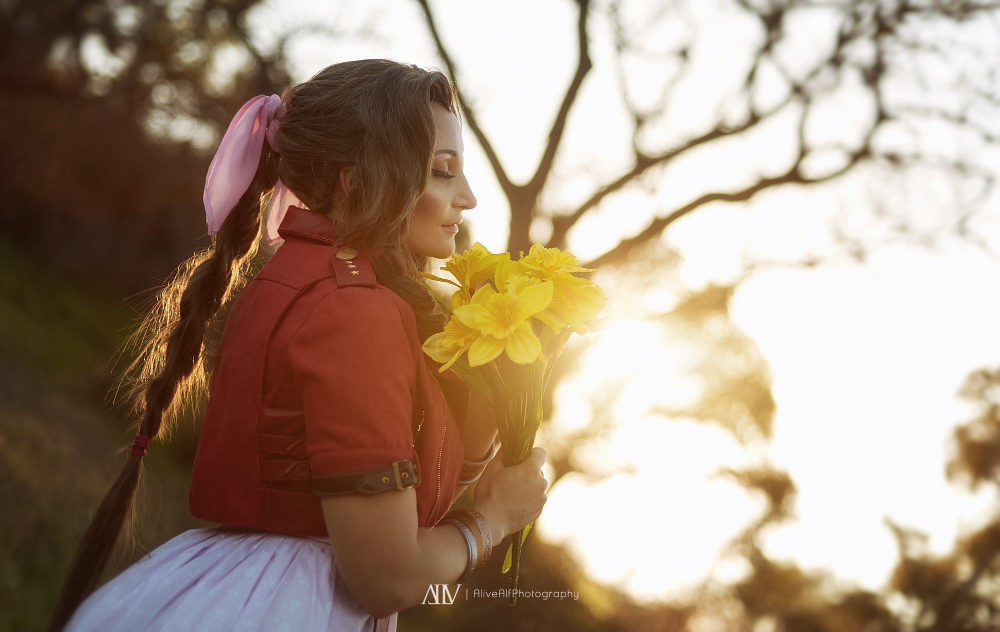 Holly T Wolf Aerith Gainsborough Cosplay from Final Fantasy VII