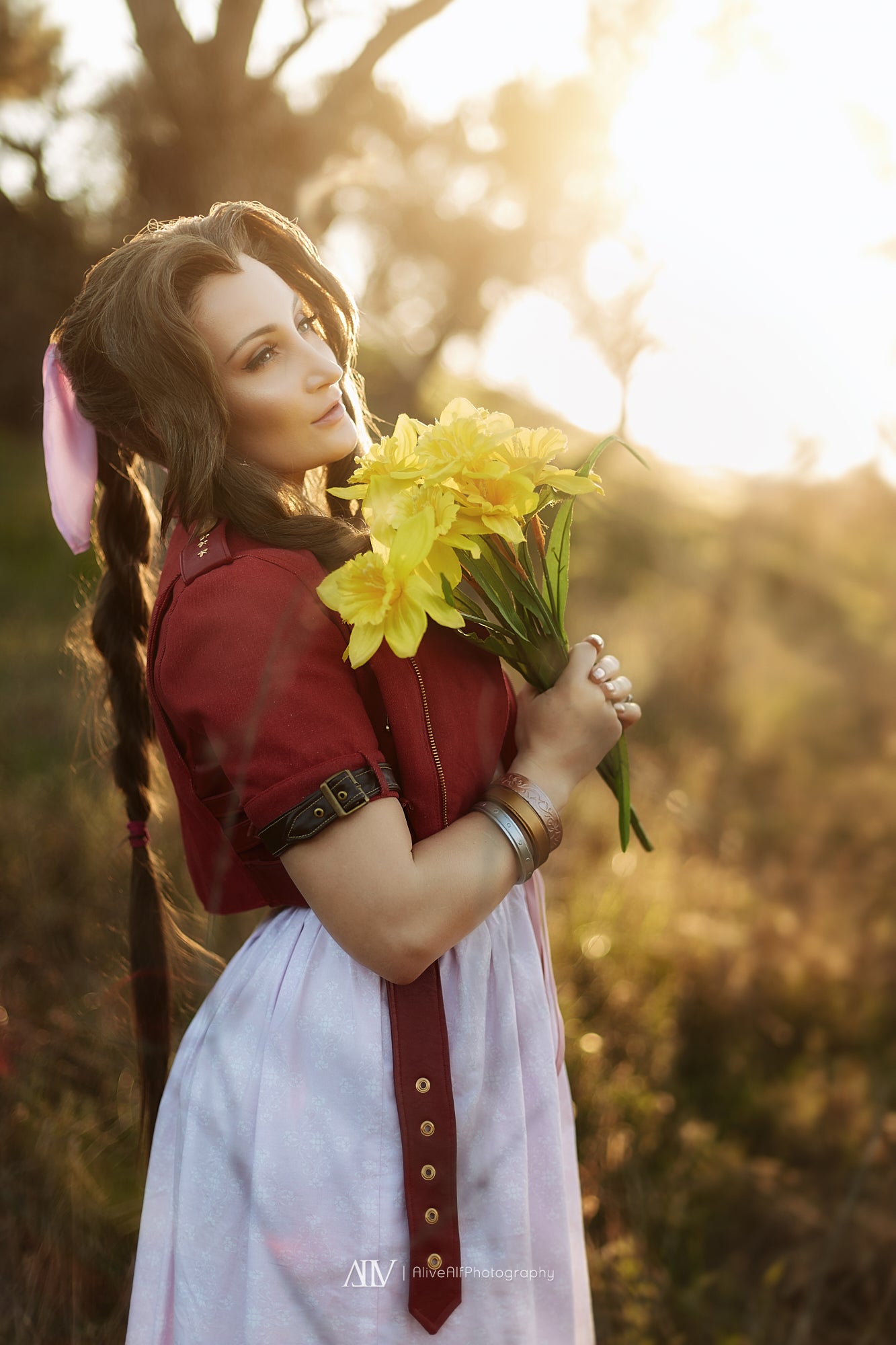 Holly T Wolf Aerith Gainsborough Cosplay from Final Fantasy VII