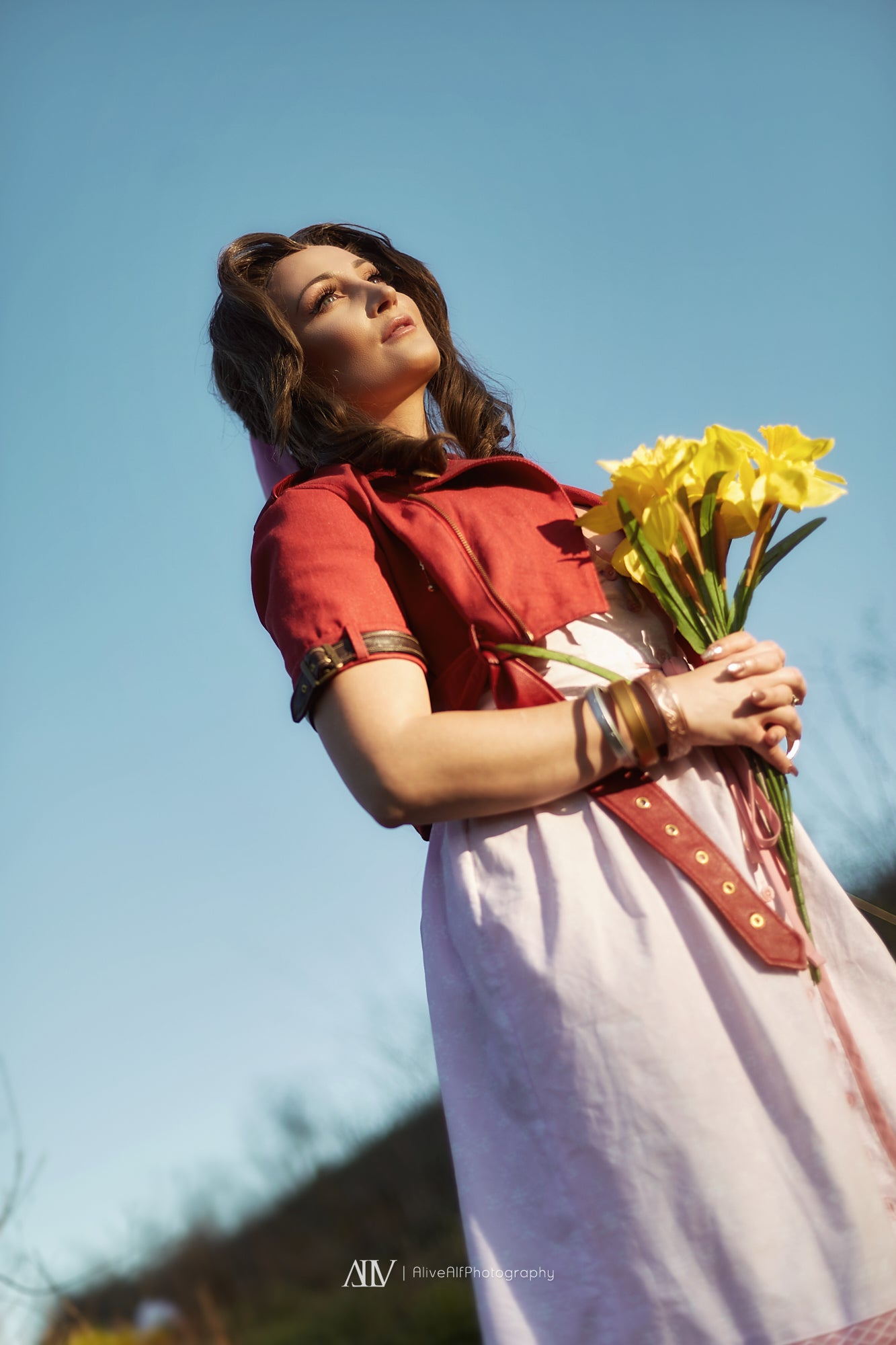 Holly T Wolf Aerith Gainsborough Cosplay from Final Fantasy VII