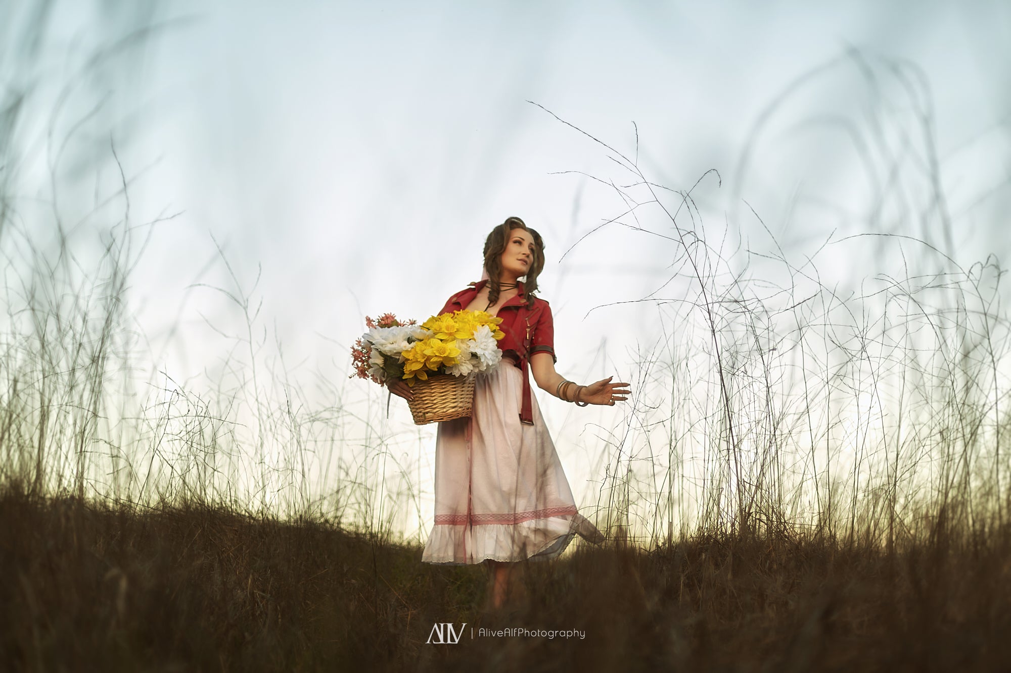 Holly T Wolf Aerith Gainsborough Cosplay from Final Fantasy VII