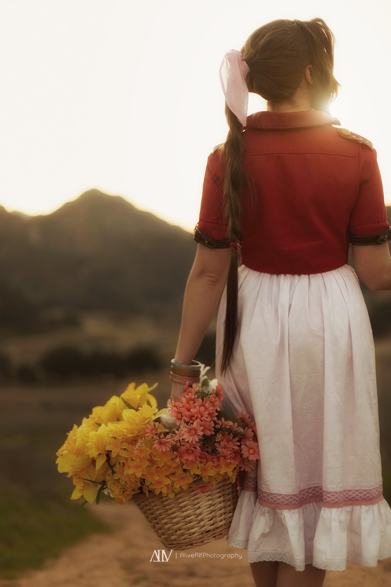 Holly T Wolf Aerith Gainsborough Cosplay from Final Fantasy VII