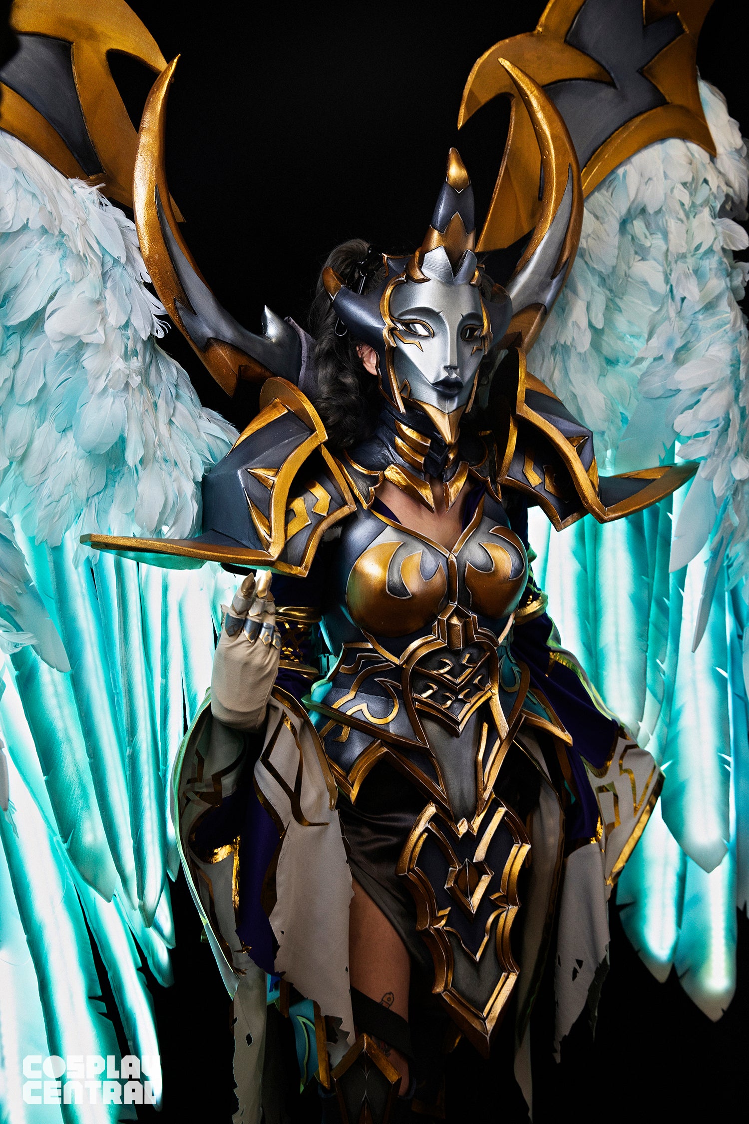 Pride Cosplay from Darksiders 3 (Plexi Cosplay)