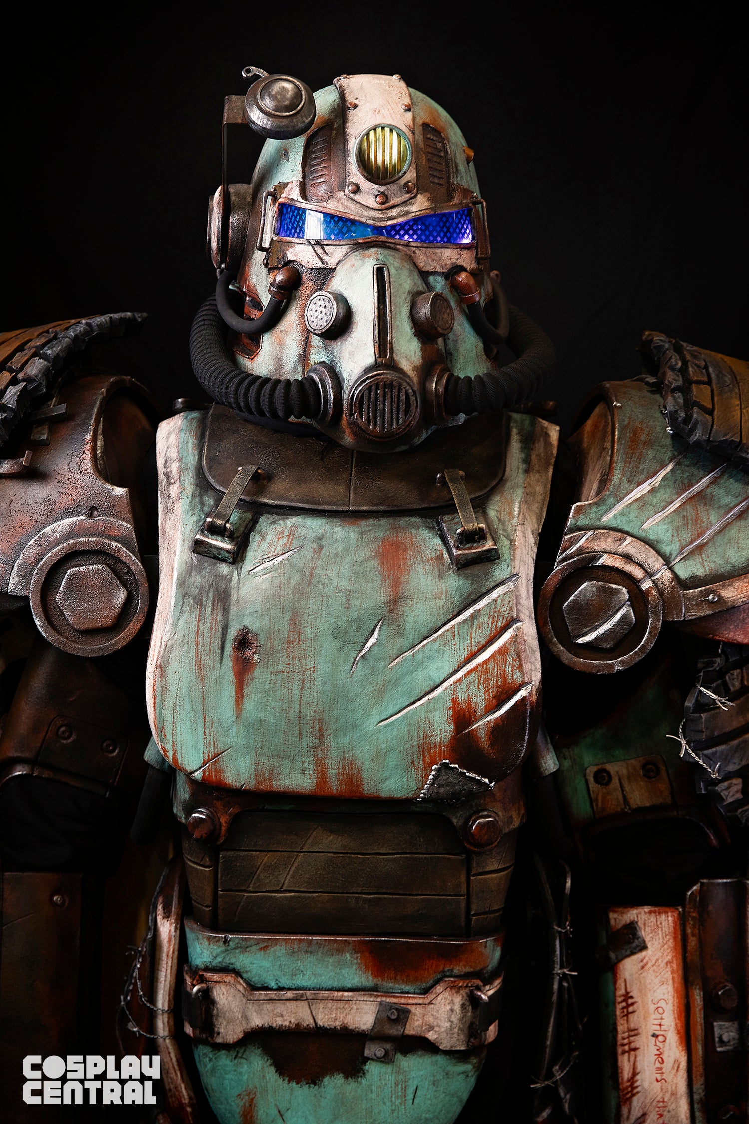 Well Rusted Workshop Powers Through Fallout Cosplay Central