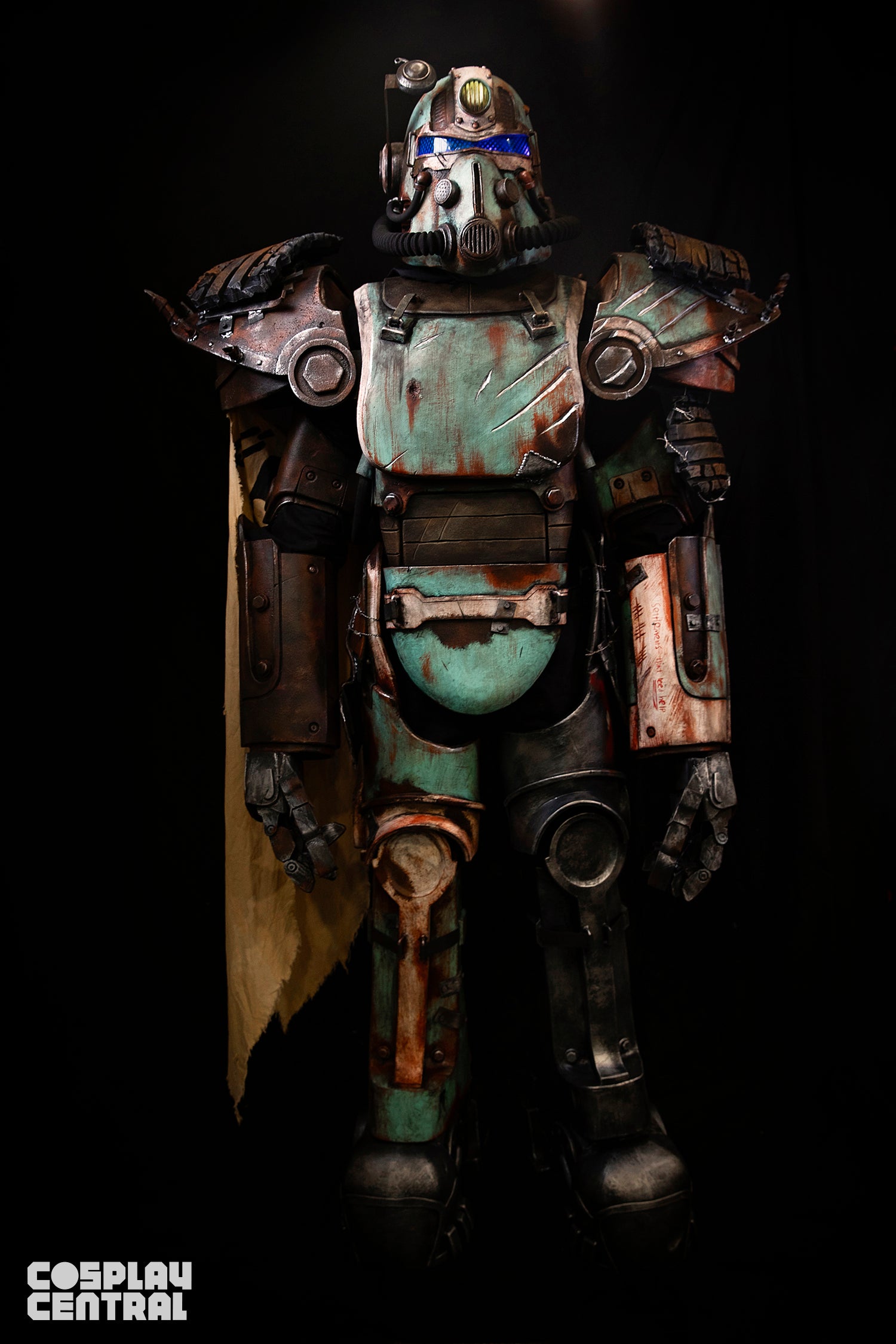 Well Rusted Workshop Powers Through Fallout Cosplay Central