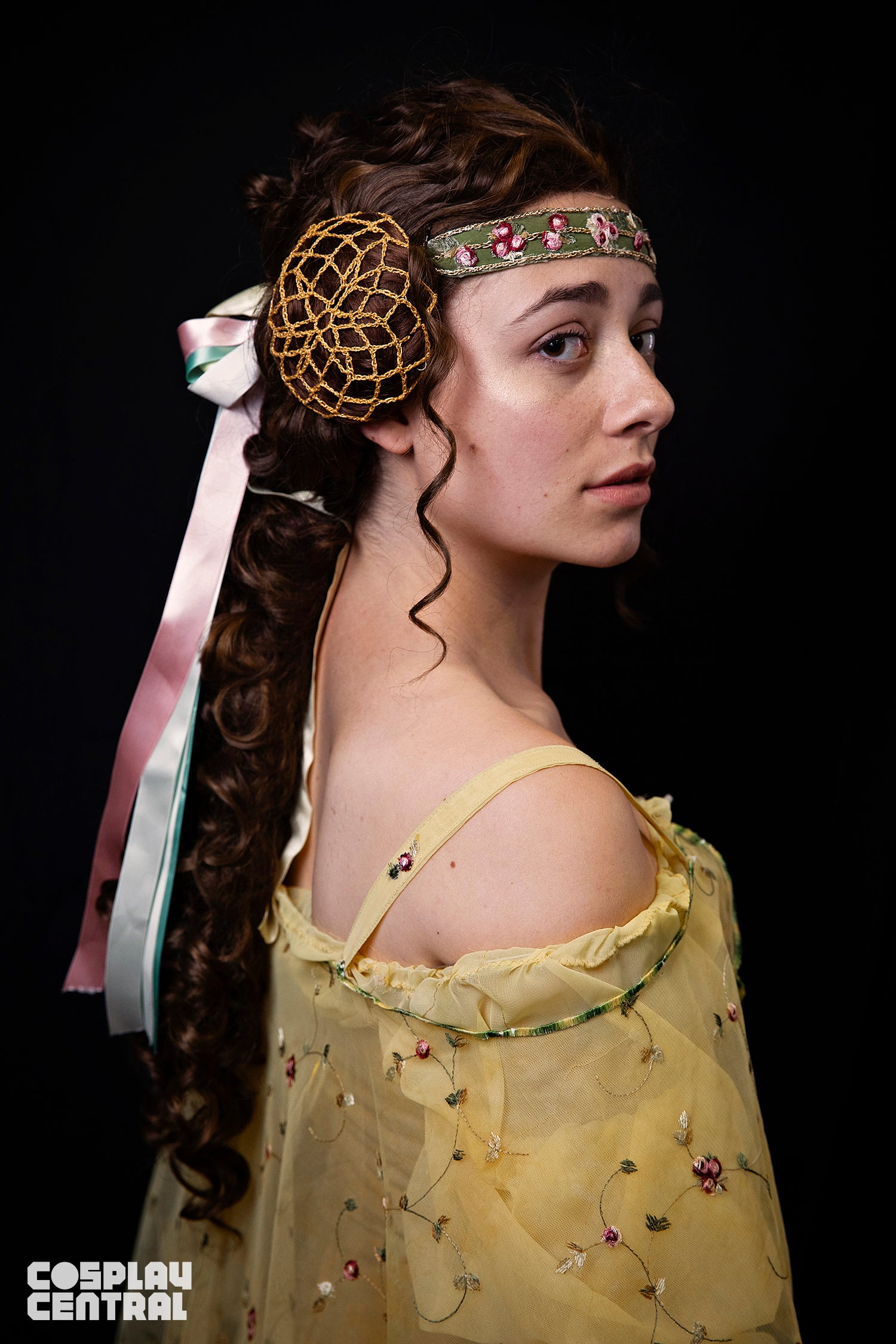 Right Star Cosplay as Padme Amidala