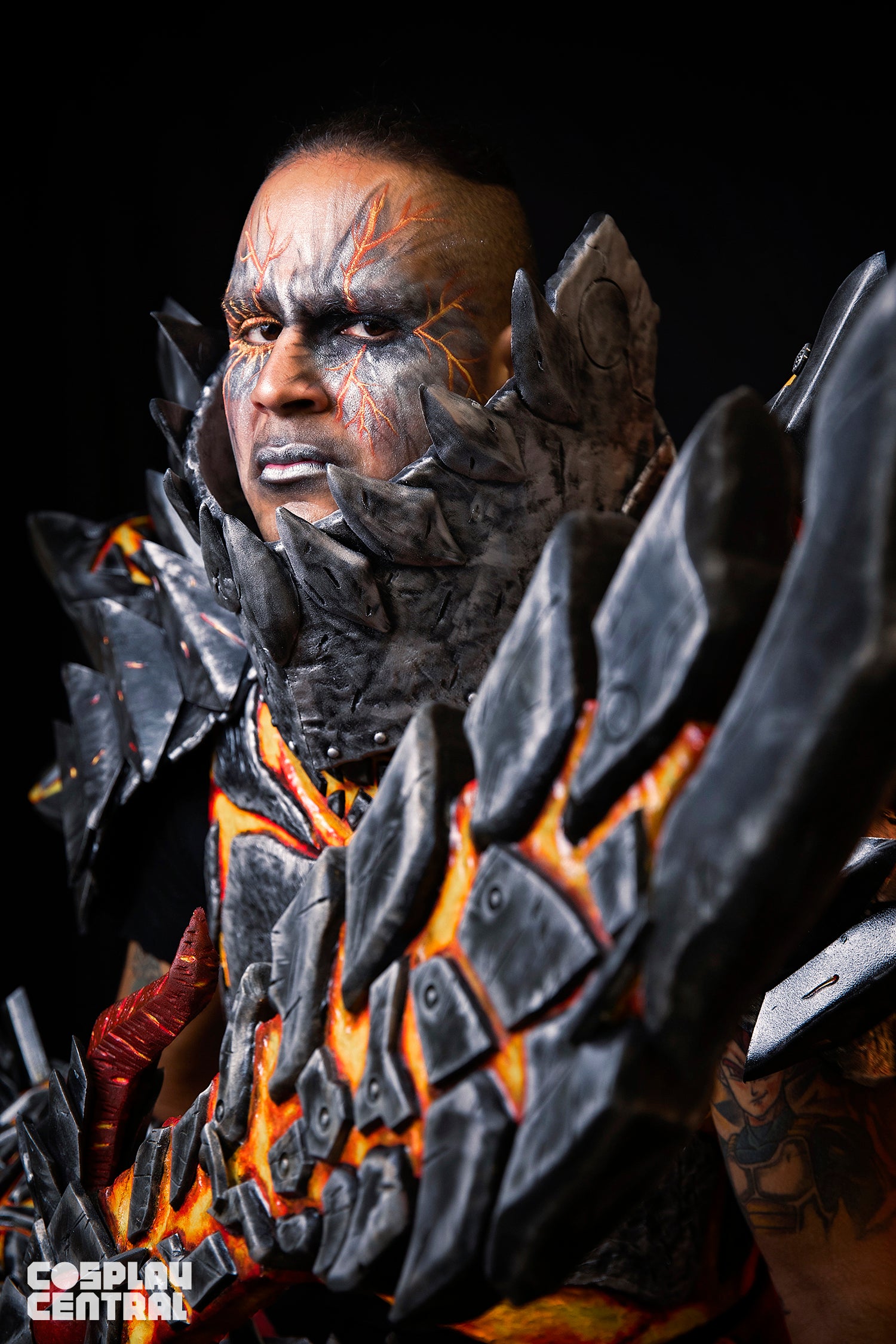 Warheart Cosplay as Deathwing from World of Warcraft