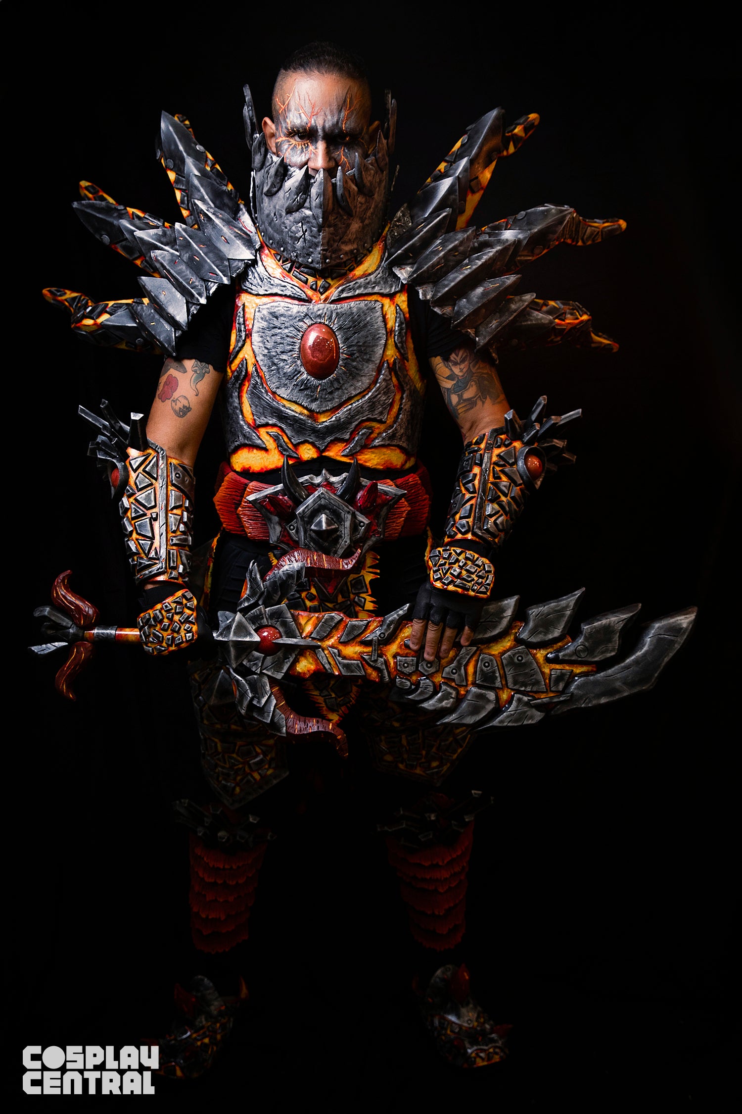 Warheart Cosplay as Deathwing from World of Warcraft