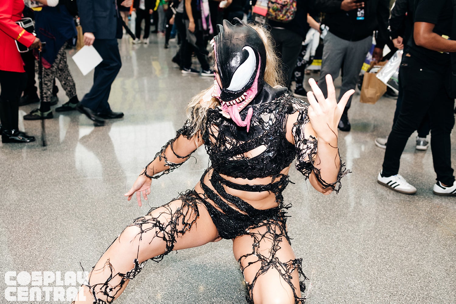 Alli Z as Venom at New York Comic Con
