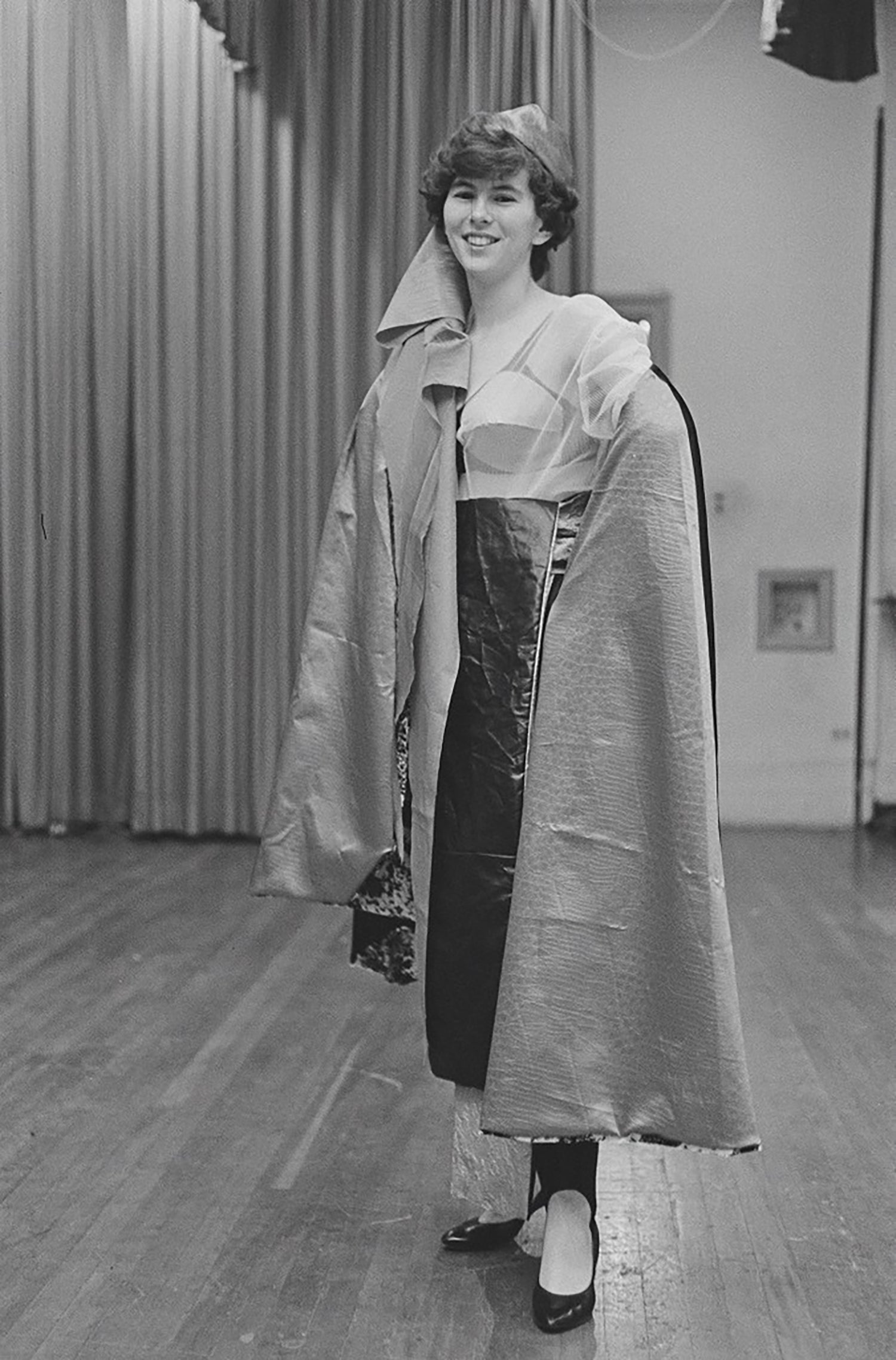 Photos from the 1966 World Science Fiction Convention, Photographed by Jay Kay Klein