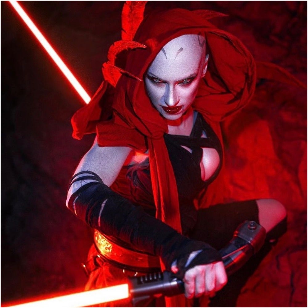 Asajj Ventress Cosplay