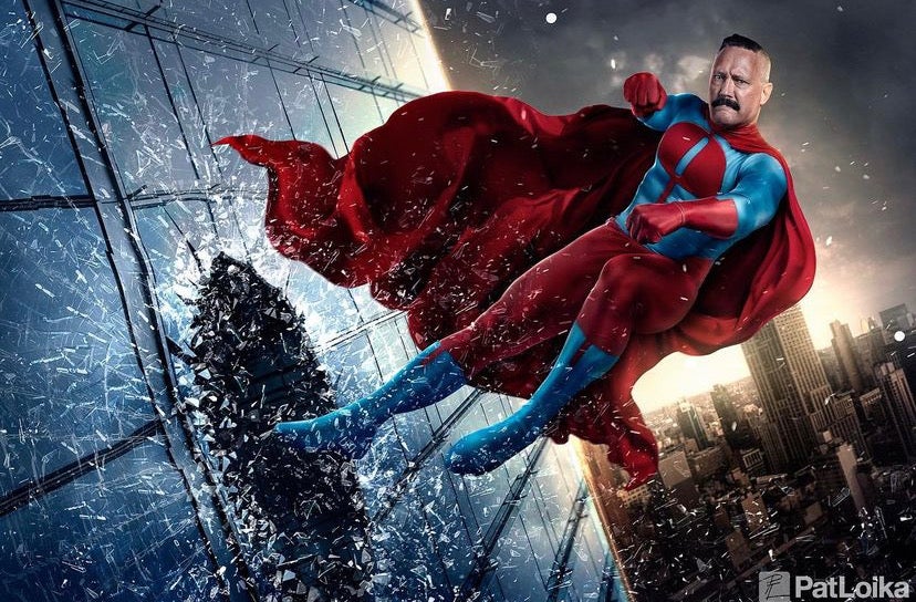 9 Omni Man Cosplayers Who Are Truly Invincible Cosplay Central 9 Omni Man Cosplayers Who Are Truly Invincible Cosplay Central