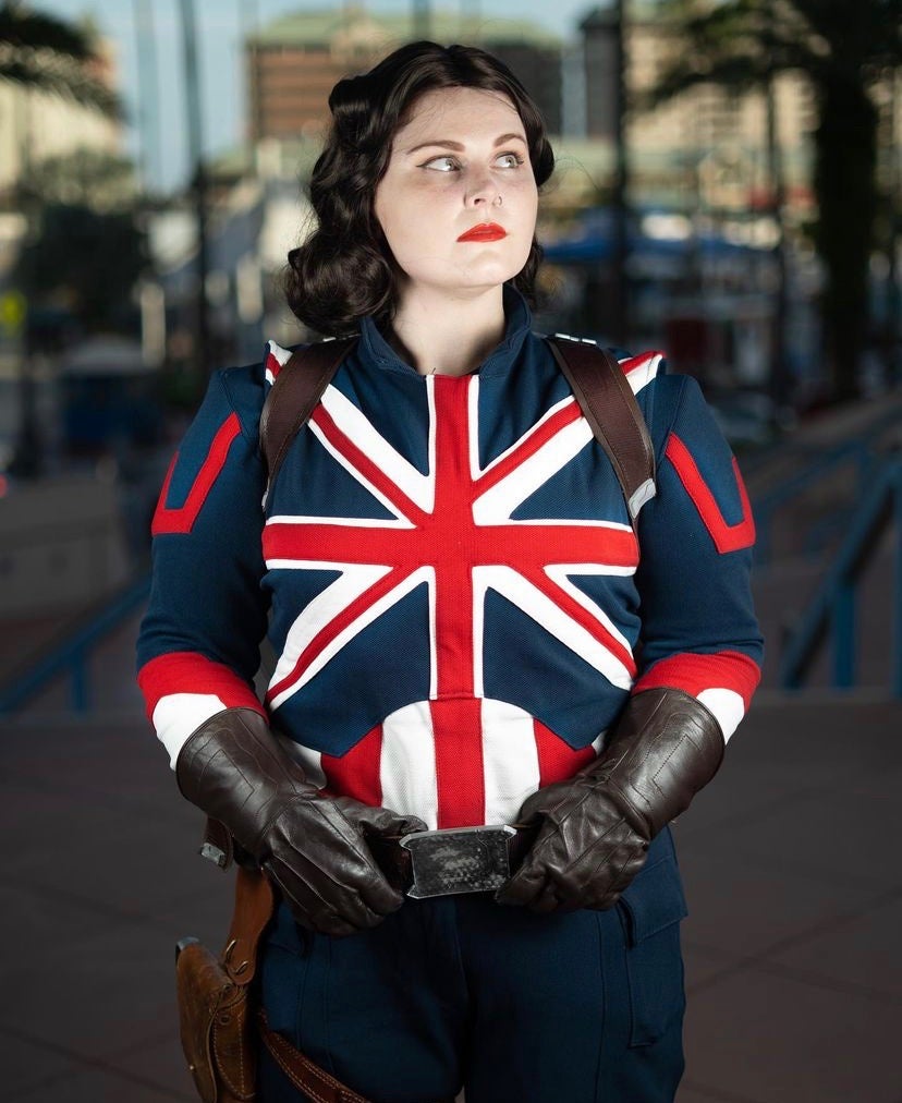 Captain Carter Cosplay