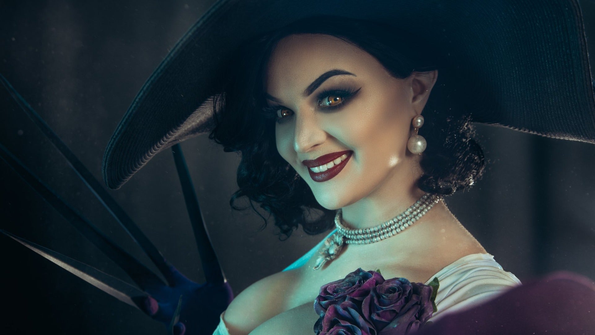 This Lady Dimitrescu Cosplay From Resident Evil Village Is Stunning Cosplay Central Should be credited with the minimum of giving the creator's name in the post title and link to the source in the post or as a comment or indicated somewhere if it is your original content. this lady dimitrescu cosplay from