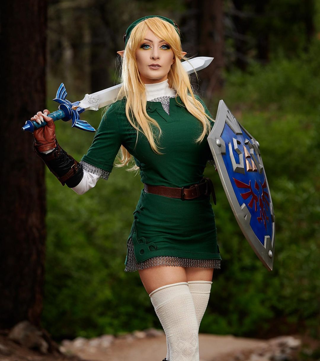 All Japanese Naked Link Cosplay