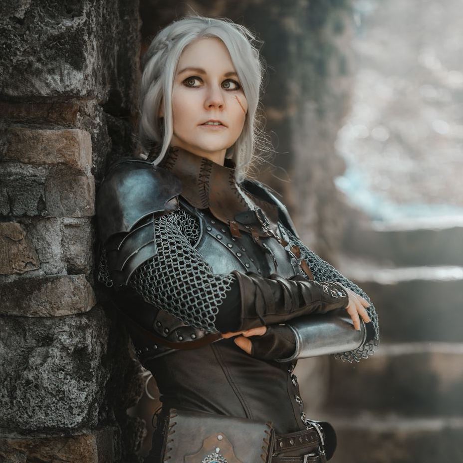 Puffancs Cosplay as Ciri from The Witcher 3