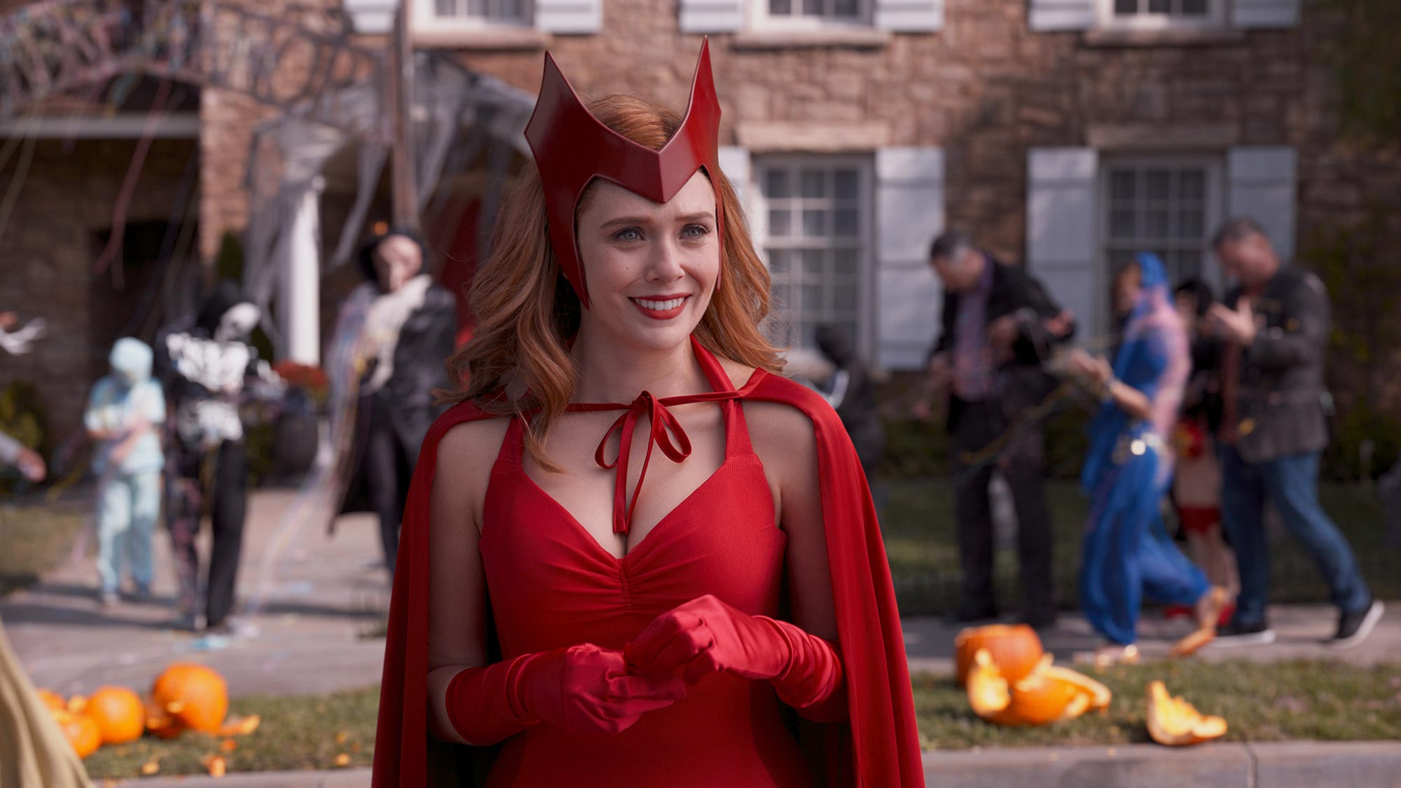 pics Wanda And Vision Halloween Costume here s how to cosplay scarlet witch