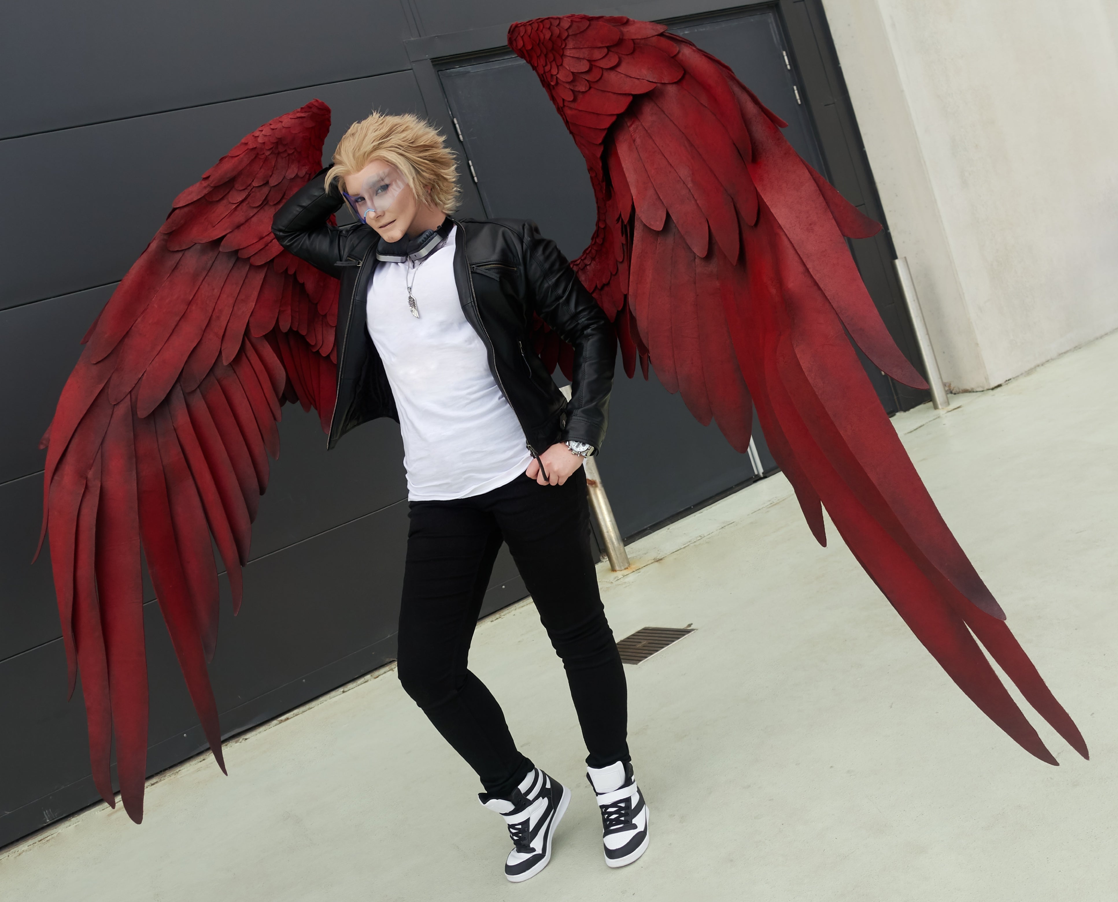 10 Cosplayers Who Have Made Incredible Cosplay Wings Cosplay Central